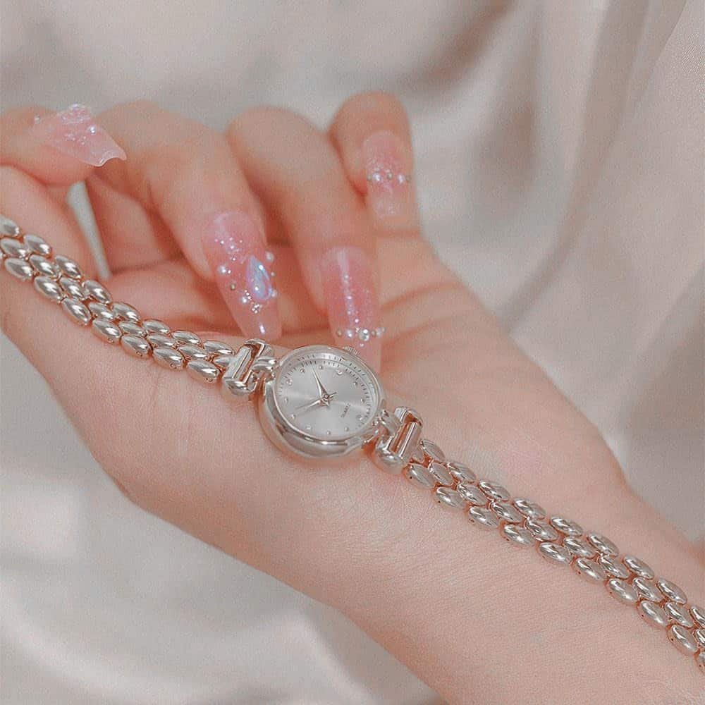 ADSBIAOYE Petite Womens Round Simple Wrist Watch Fashion Dress Diamond Female Watches for Ladies Analog Quartz Stainless Steel Waterproof Watch