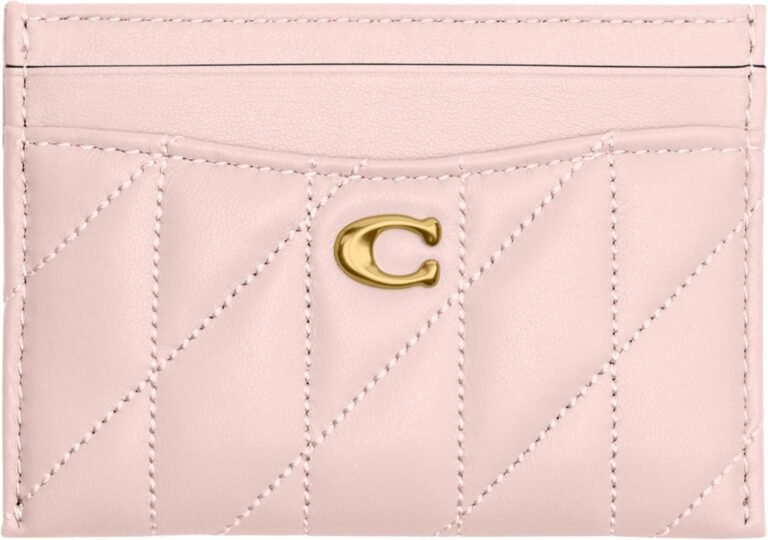 Review of Coach Women’s Essential Card Case