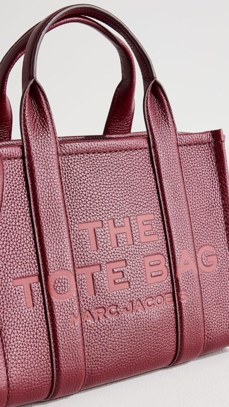 Marc Jacobs Women’s The Small Tote Review