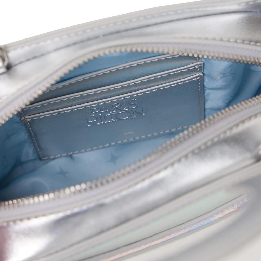 Paris Hilton Te Amo Cutout Heart Handle Removable Strap Handbag Purse Paris Hilton Te Amo Cutout Heart Handle Removable Strap Handbag Purse