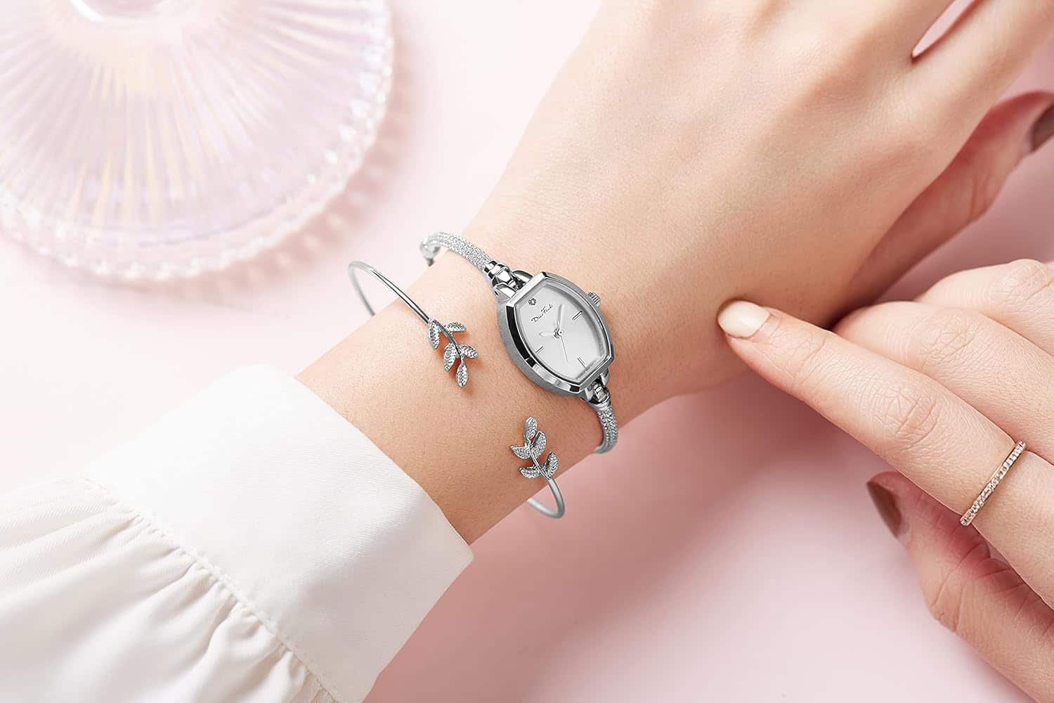 Petite Bracelet Watch For Women Gifts For Girlfriend Diamond Dress Analog Watch Waterproof 2