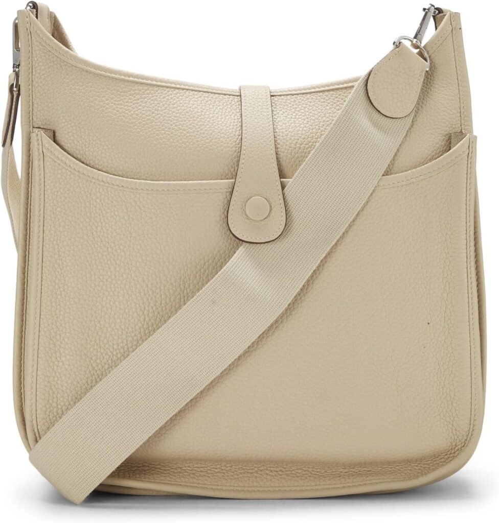 Hermès, Pre-Loved Beige Togo Evelyne III GM, Cream : Luxury Stores