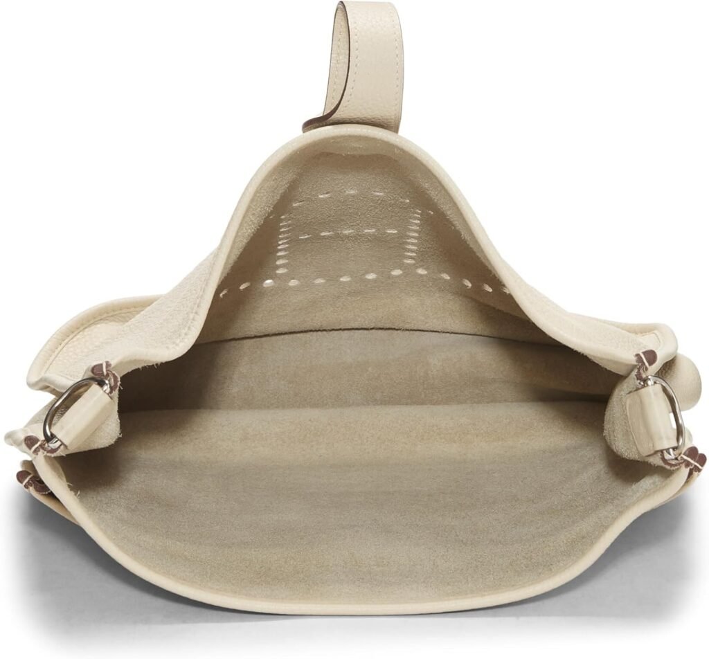 Hermès, Pre-Loved Beige Togo Evelyne III GM, Cream : Luxury Stores