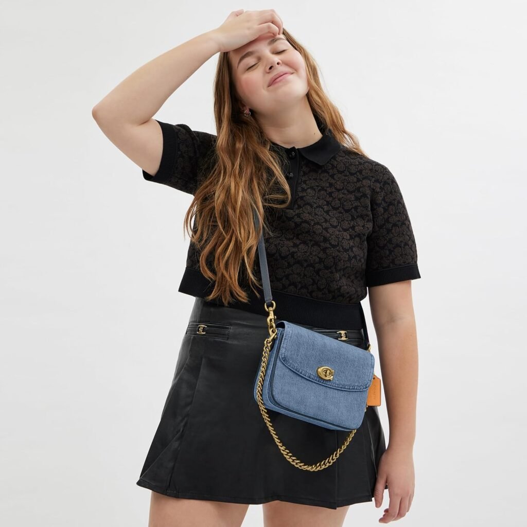 Coach Womens Cassie Crossbody 19 Bag