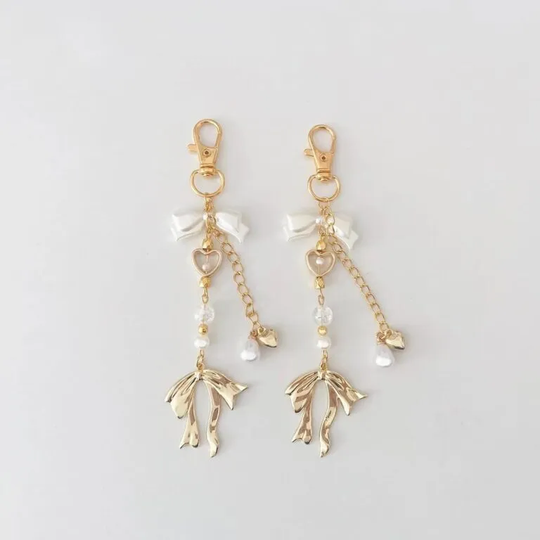 Agromusk Gold Bow Keychain Review