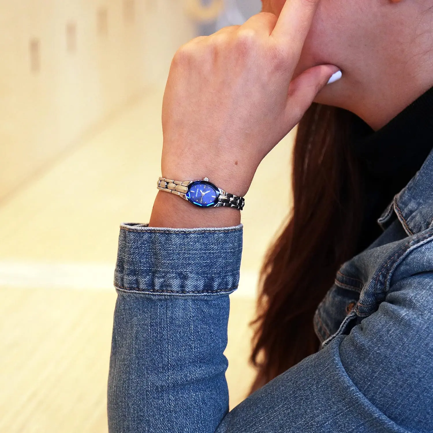 Armitron Womens Bracelet Watch 75 3313 Review