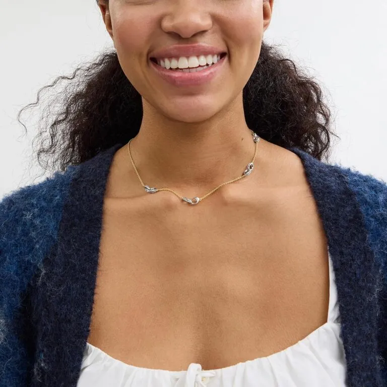 COACH Women&rsquo;s Signature Pav&eacute; C Strand Necklace Review