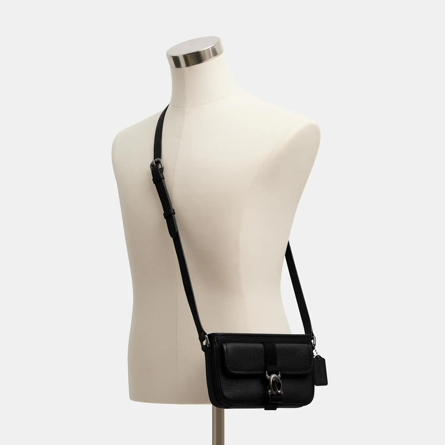 Coach Beck Slim File Bag Crossbody In Pebble Leather Black 2