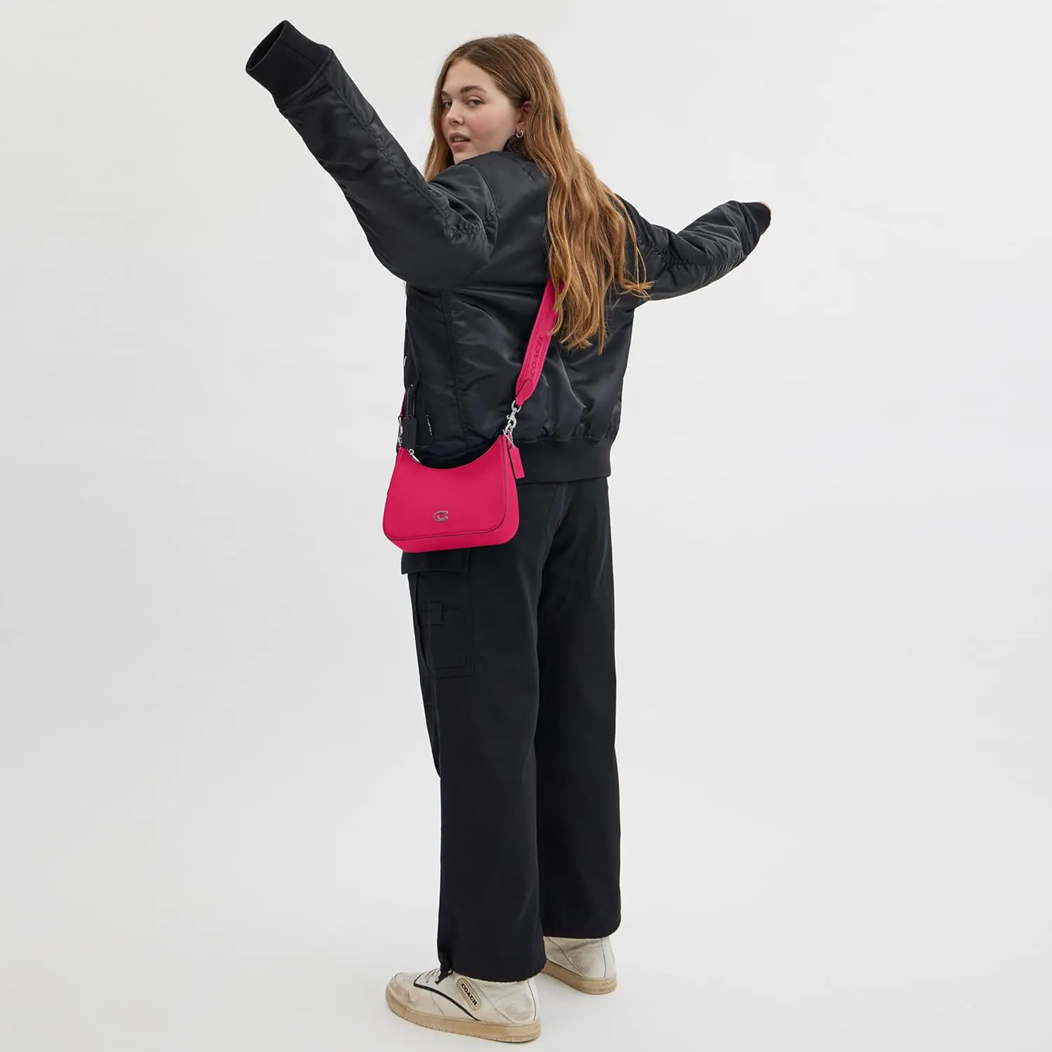 Coach Hobo Crossbody Dragonfruit 4